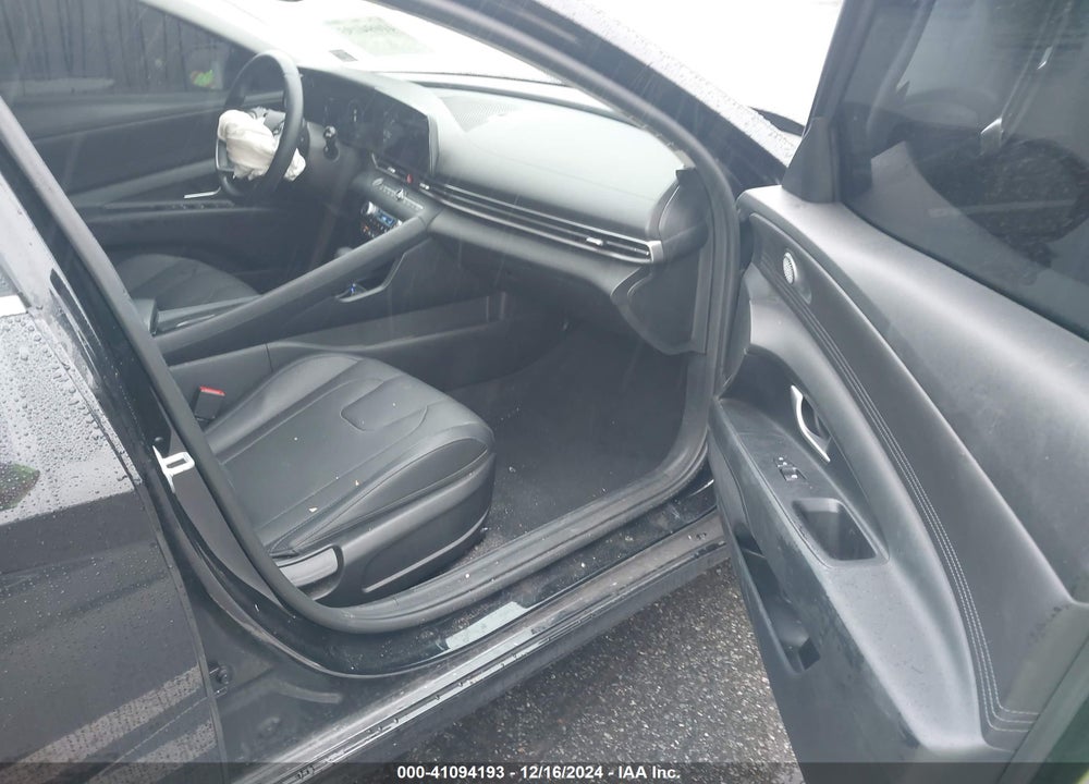 2021 HYUNDAI ELANTRA LIMITED VIN: 5NPLP4AG0MH022911