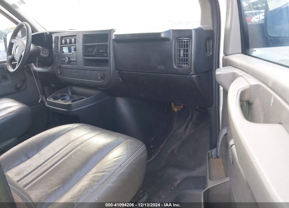 2009 CHEVROLET EXPRESS 1500 WORK VAN VIN: 1GCFG15XX91119537