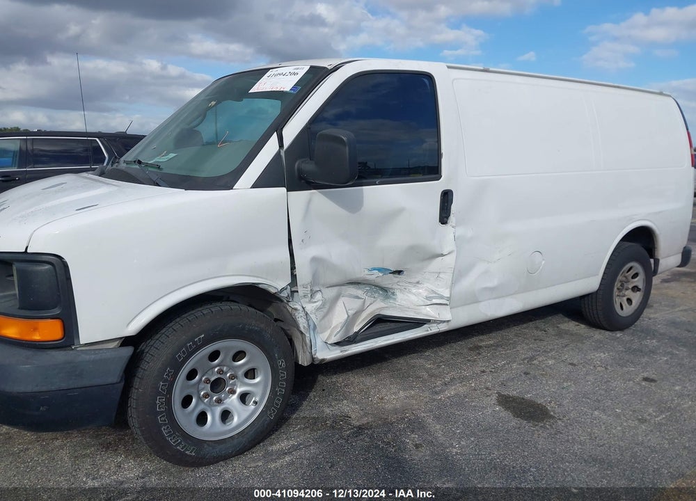 2009 CHEVROLET EXPRESS 1500 WORK VAN VIN: 1GCFG15XX91119537