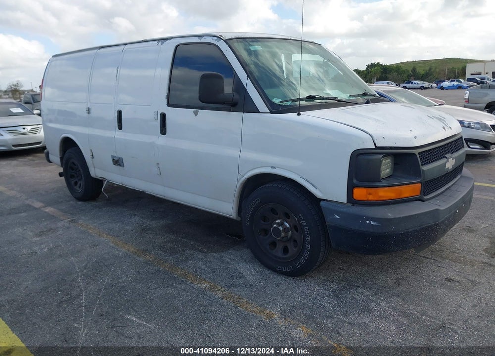 2009 CHEVROLET EXPRESS 1500 WORK VAN VIN: 1GCFG15XX91119537