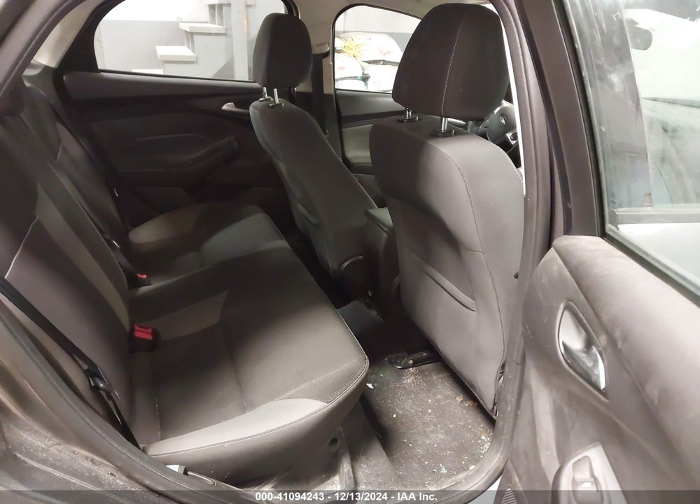 2014 FORD FOCUS SE VIN: 1FADP3F25EL360805