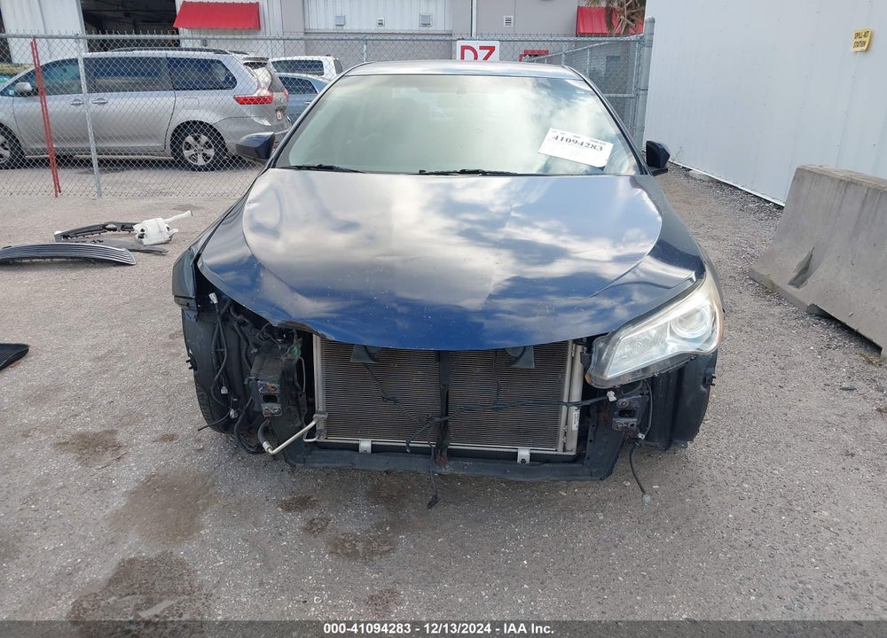 2017 TOYOTA CAMRY LE VIN: 4T1BF1FK0HU621132