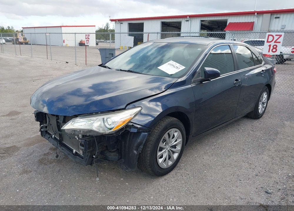 2017 TOYOTA CAMRY LE VIN: 4T1BF1FK0HU621132