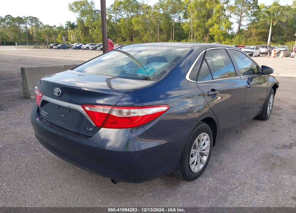 2017 TOYOTA CAMRY LE VIN: 4T1BF1FK0HU621132