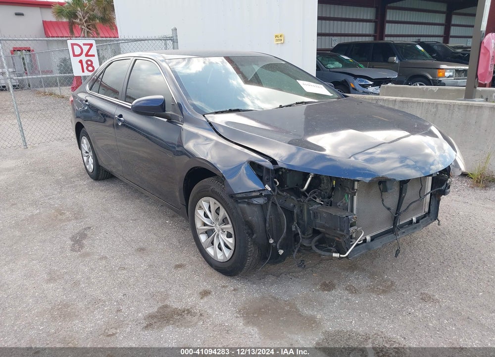2017 TOYOTA CAMRY LE VIN: 4T1BF1FK0HU621132