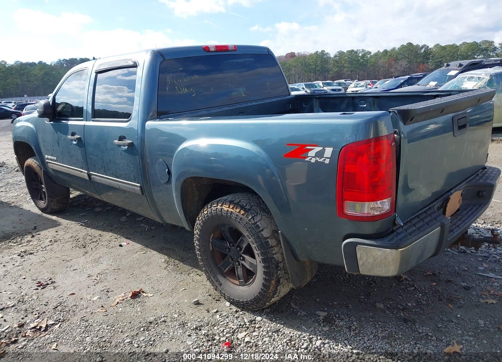2011 GMC SIERRA 1500 SLE VIN: 3GTP2VE36BG207144
