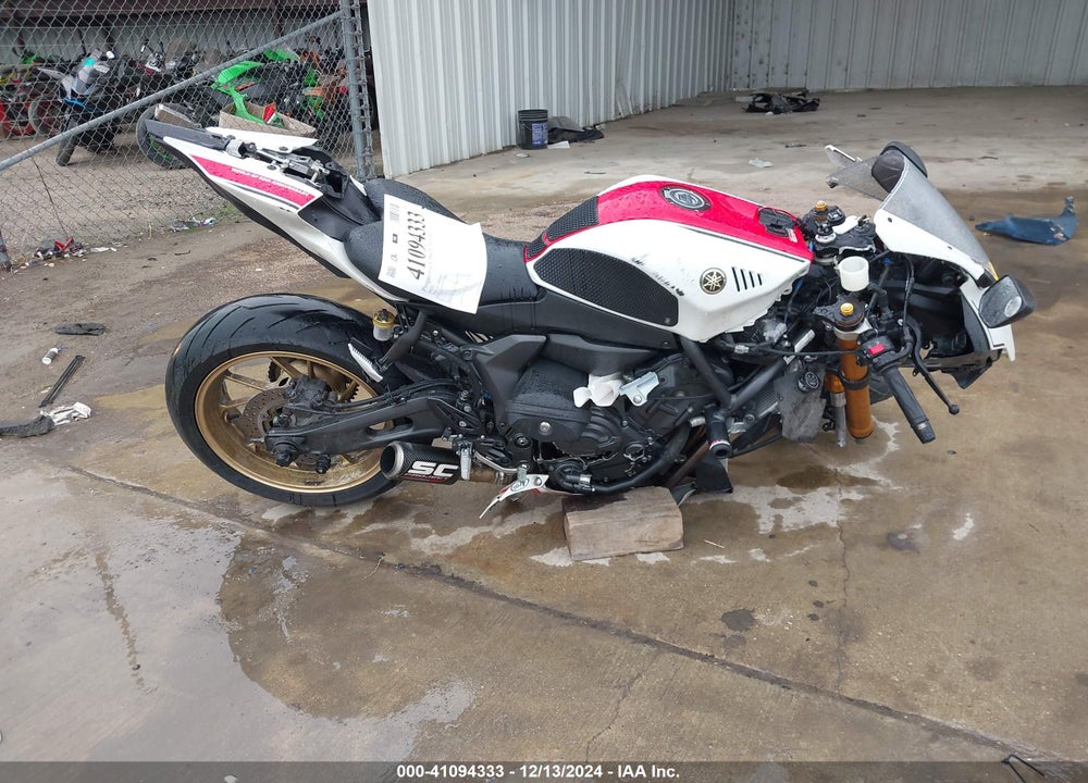 2022 YAMAHA YZFR7 VIN: JYARM38E6NA002863