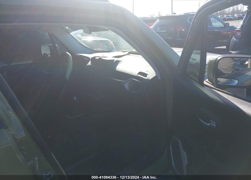 2015 JEEP RENEGADE LATITUDE VIN: ZACCJABH8FPB89034