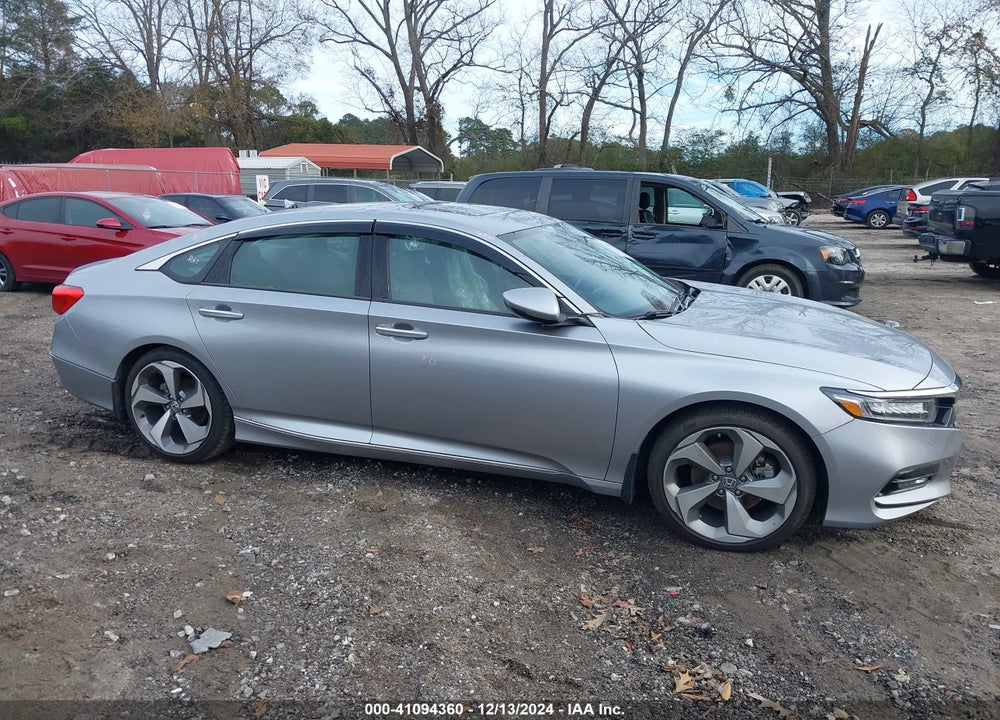 2018 HONDA ACCORD TOURING VIN: 1HGCV1F99JA077764