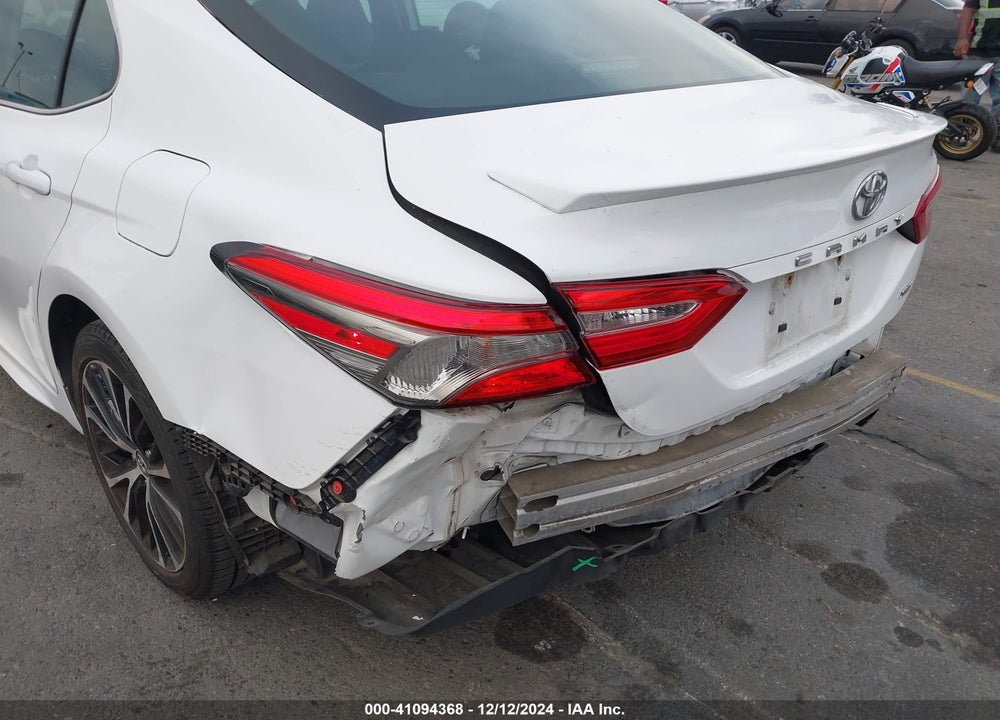 2019 TOYOTA CAMRY SE VIN: 4T1B11HK3KU218541