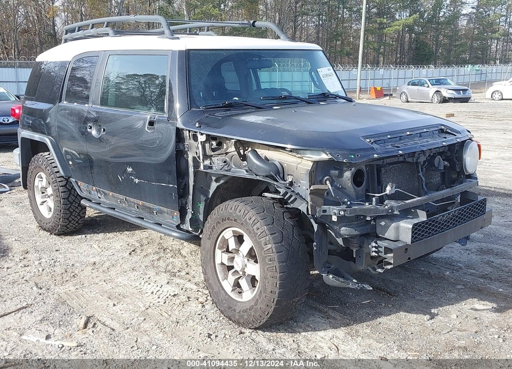 2007 TOYOTA FJ CRUISER VIN: JTEBU11FX70084355