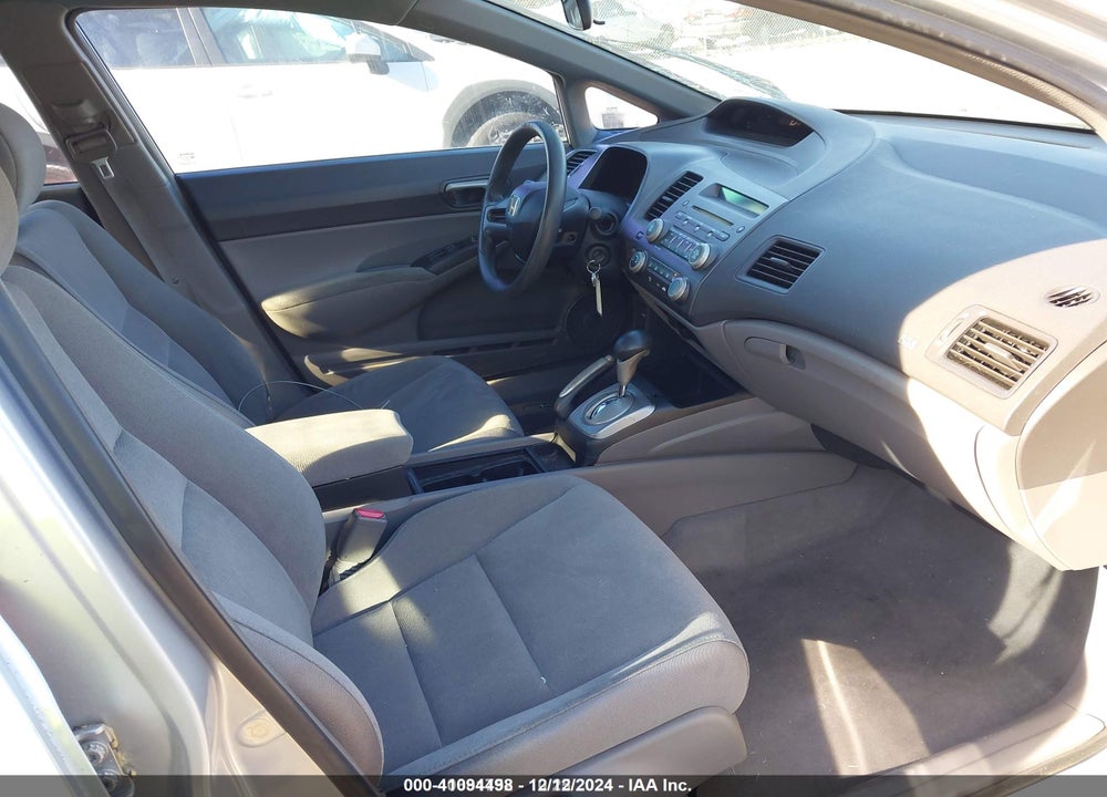 2008 HONDA CIVIC VIN: 1HGFA16548L078812