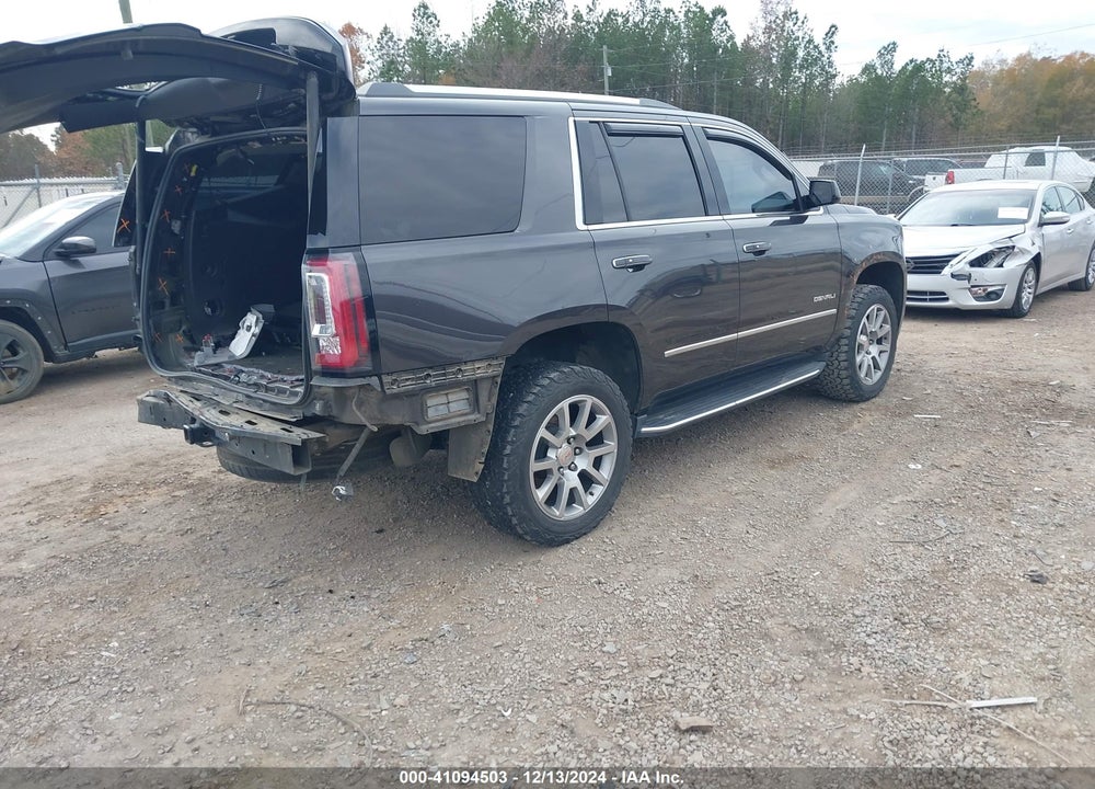 2018 GMC YUKON DENALI VIN: 1GKS2CKJ5JR226207