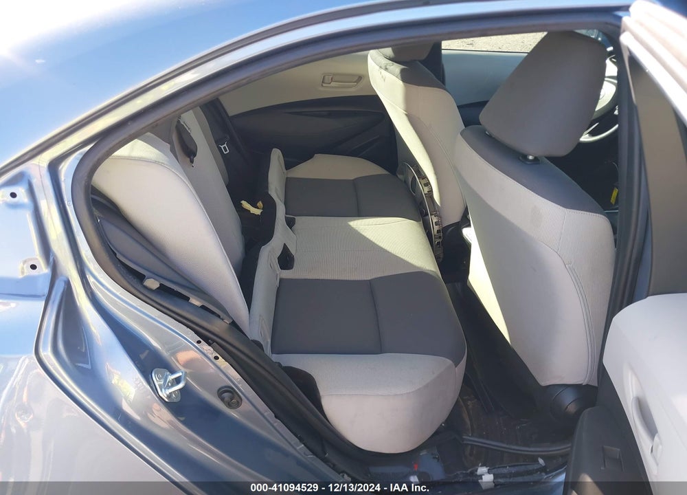 2024 TOYOTA COROLLA LE VIN: 5YFB4MDE4RP088080