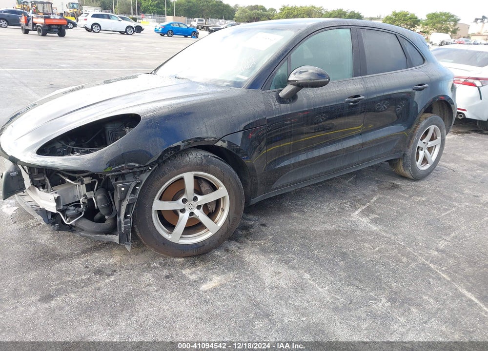 2018 PORSCHE MACAN SPORT EDITION VIN: WP1AA2A51JLB06768