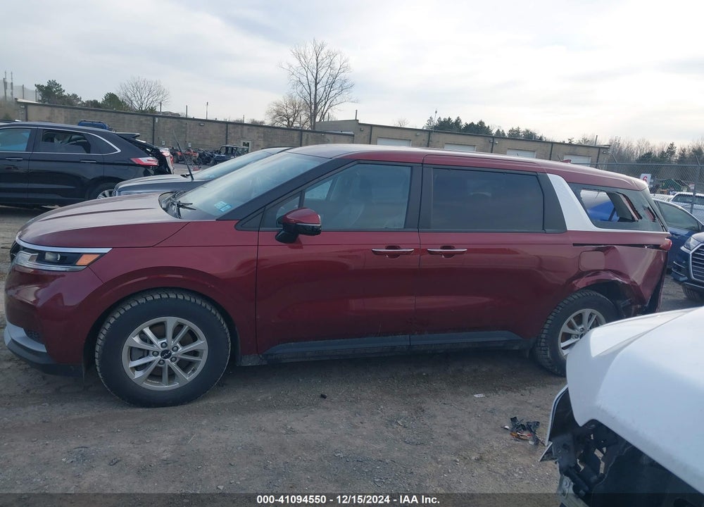 2023 KIA CARNIVAL MPV LX SEAT PACKAGE VIN: KNDNB4H36P6280696