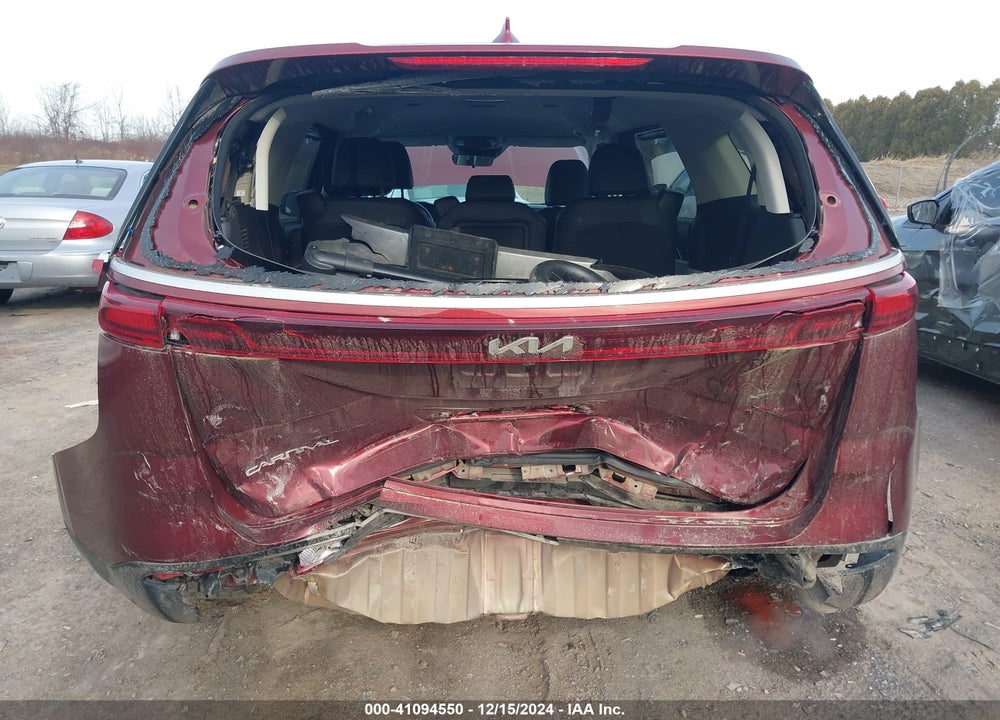 2023 KIA CARNIVAL MPV LX SEAT PACKAGE VIN: KNDNB4H36P6280696