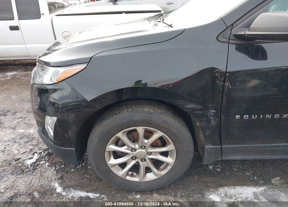 2018 CHEVROLET EQUINOX LS VIN: 2GNAXREV5J6322951