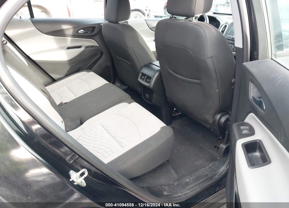 2018 CHEVROLET EQUINOX LS VIN: 2GNAXREV5J6322951