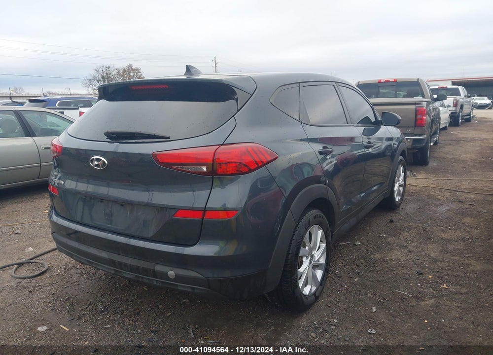 2019 HYUNDAI TUCSON SE VIN: KM8J23A44KU861822