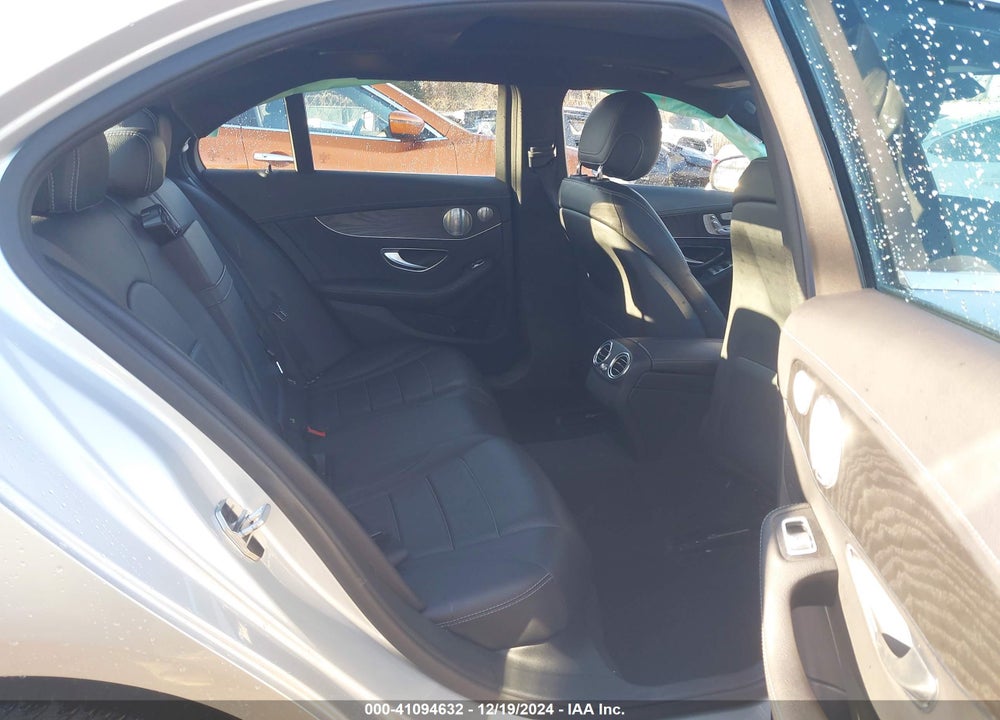 2016 MERCEDES-BENZ C 300 4MATIC/LUXURY 4MATIC/SPORT 4MATIC VIN: WDDWF4KB4GR177760