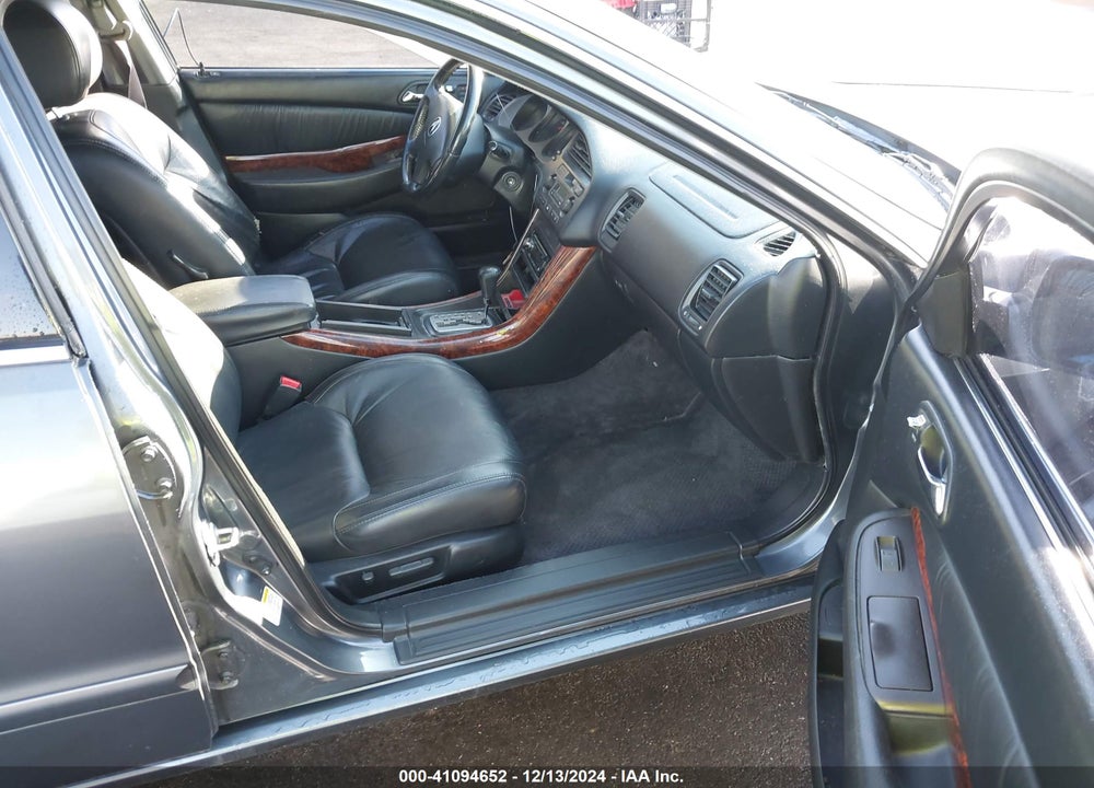 2002 ACURA TL 3.2 VIN: 19UUA56642A043360