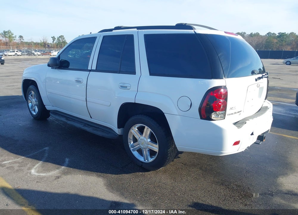 2008 CHEVROLET TRAILBLAZER LT VIN: 1GNDS13SX82127408