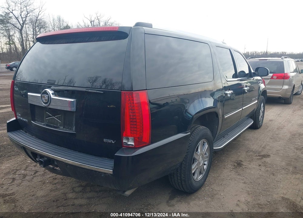 2007 CADILLAC ESCALADE ESV STANDARD VIN: 1GYFK66827R265412