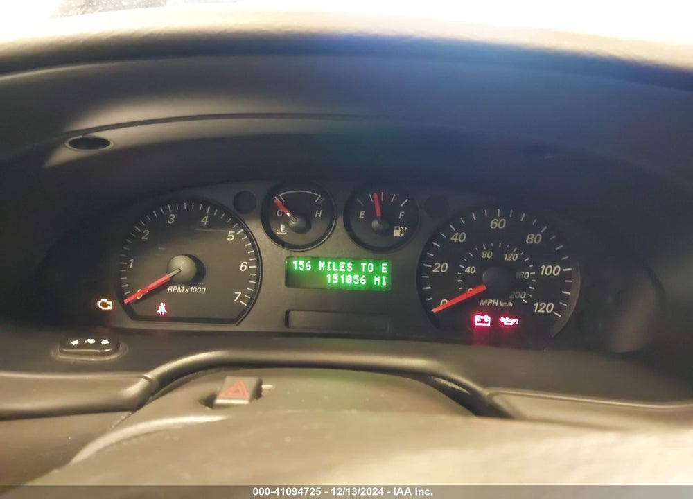 2004 FORD TAURUS SES VIN: 1FAFP55S94A108586