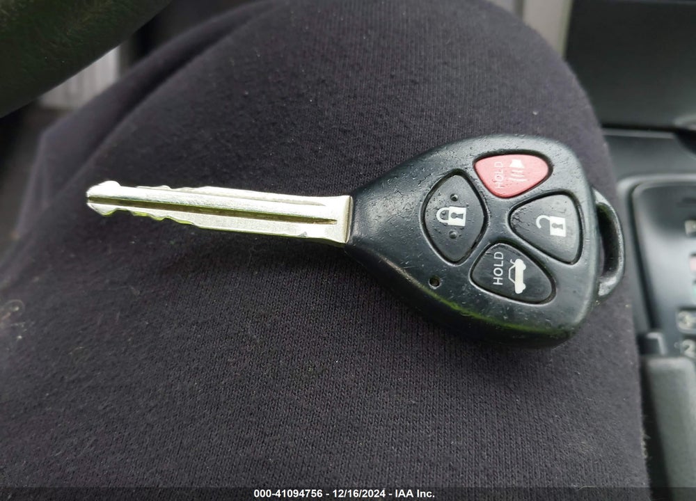 2009 TOYOTA COROLLA LE VIN: 1NXBU40E69Z045848
