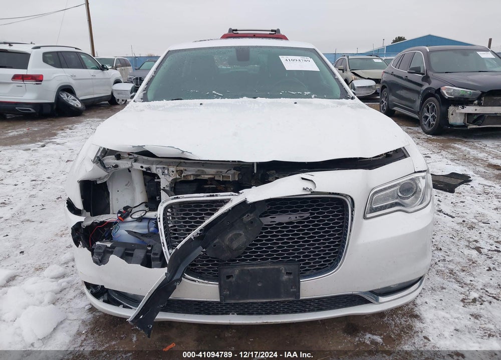 2016 CHRYSLER 300C VIN: 2C3CCAKGXGH142239