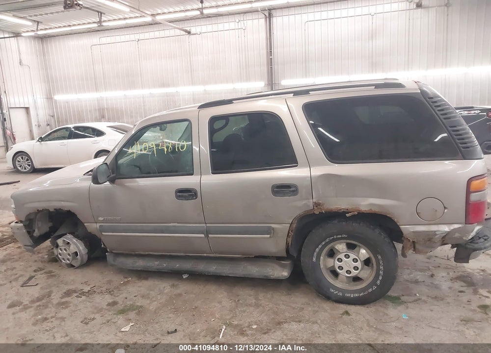 2003 CHEVROLET TAHOE LS VIN: 1GNEK13V53J288181