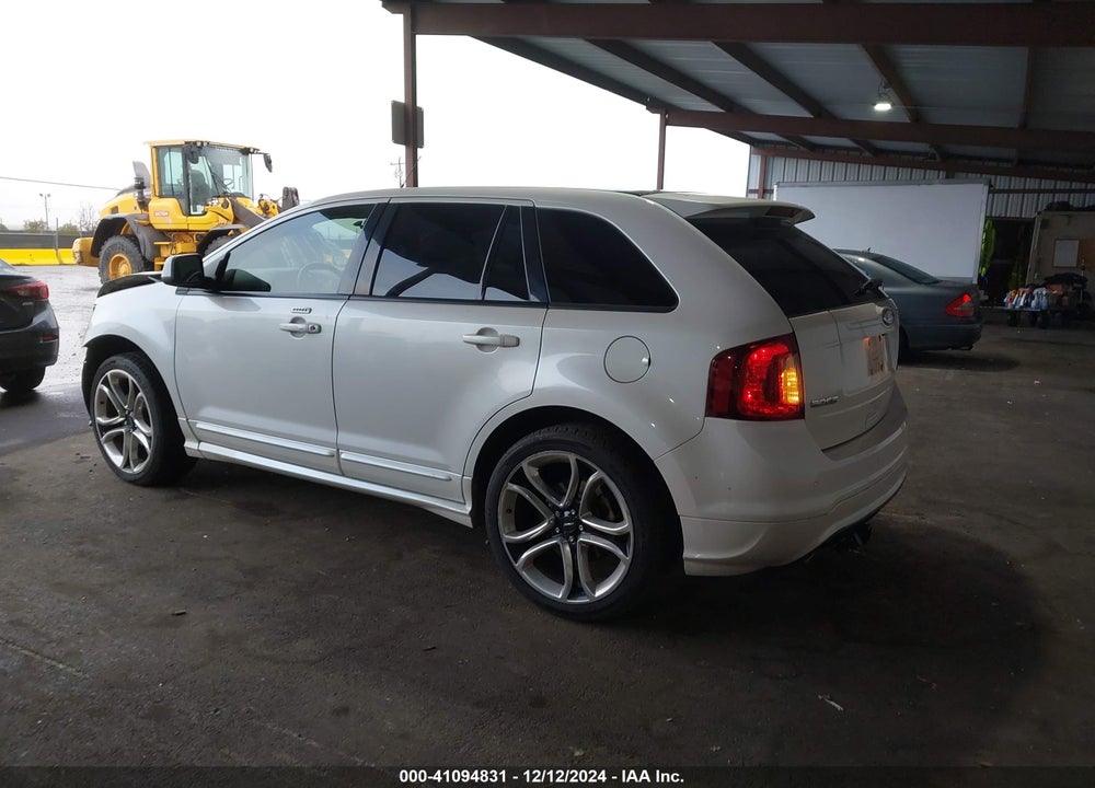 2011 FORD EDGE SPORT VIN: 2FMDK3AK5BBA47972