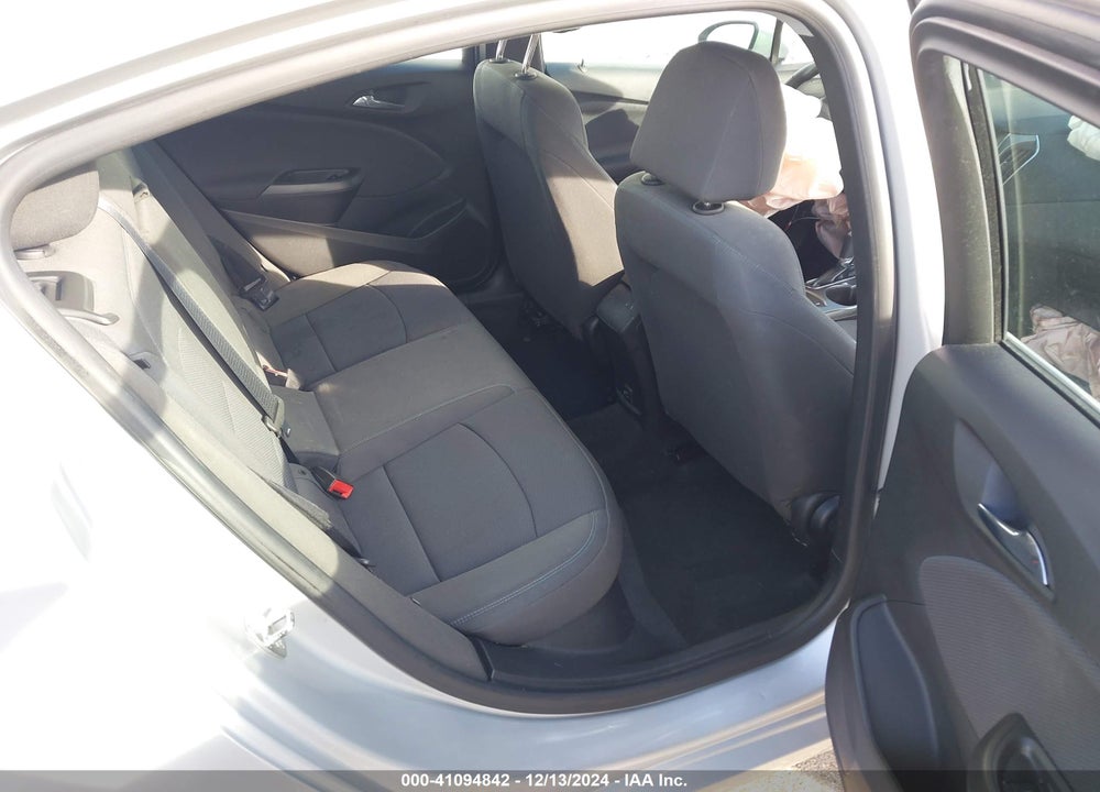 2019 CHEVROLET CRUZE VIN: 1G1BE5SM9K7125833