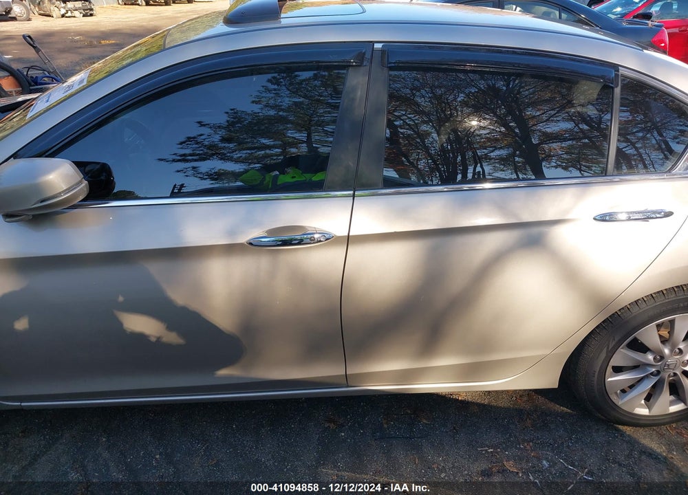 2014 HONDA ACCORD EX VIN: 1HGCR2F73EA290790