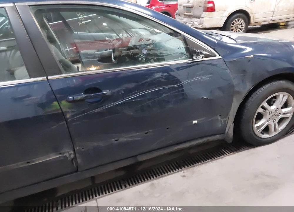 2007 HONDA ACCORD 2.4 EX VIN: 1HGCM56717A153804