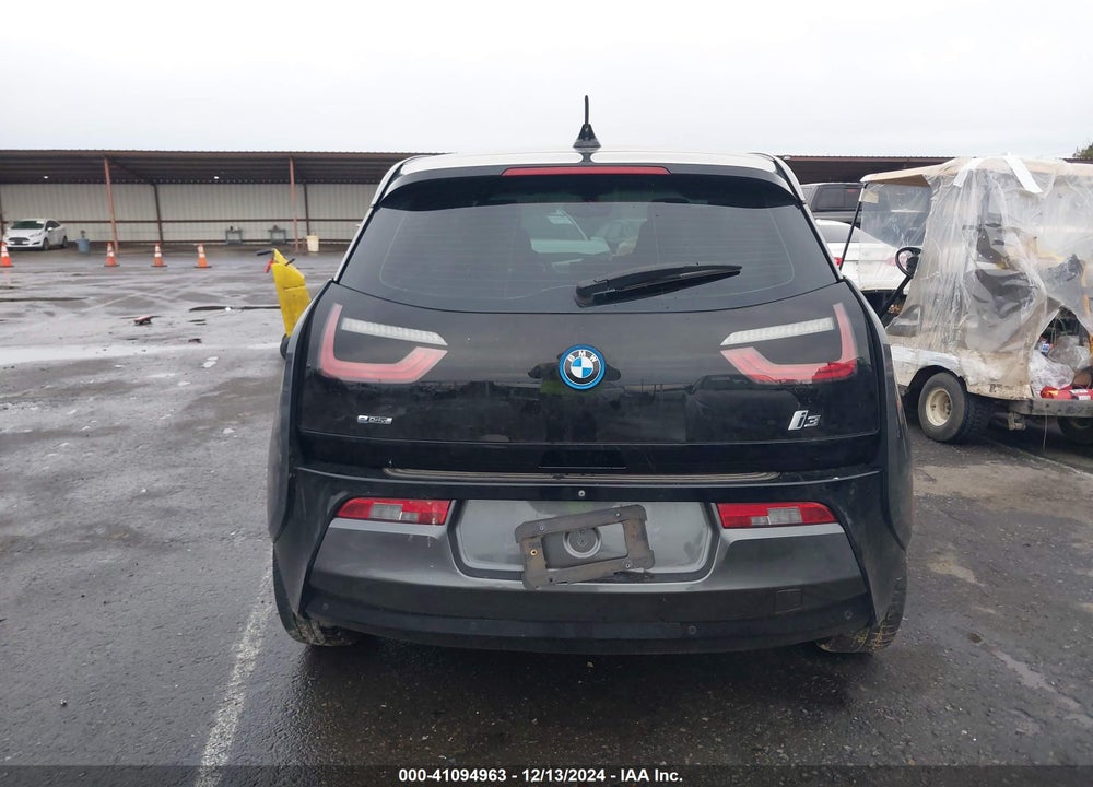 2017 BMW I3 94 AH W/RANGE EXTENDER VIN: WBY1Z8C52HV551575