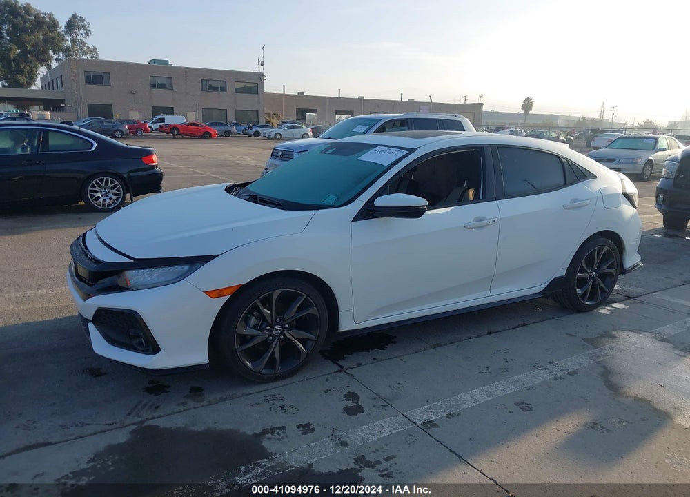 2019 HONDA CIVIC SPORT TOURING VIN: SHHFK7H97KU412578