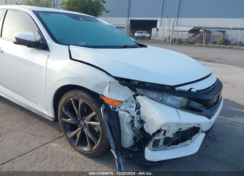 2019 HONDA CIVIC SPORT TOURING VIN: SHHFK7H97KU412578