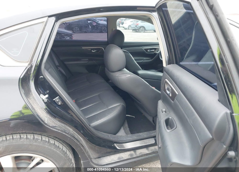2013 NISSAN ALTIMA VIN: 1N4AL3AP7DN452969