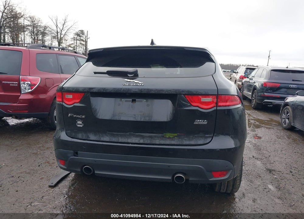 2017 JAGUAR F-PACE 35T PRESTIGE VIN: SADCK2BV1HA070788