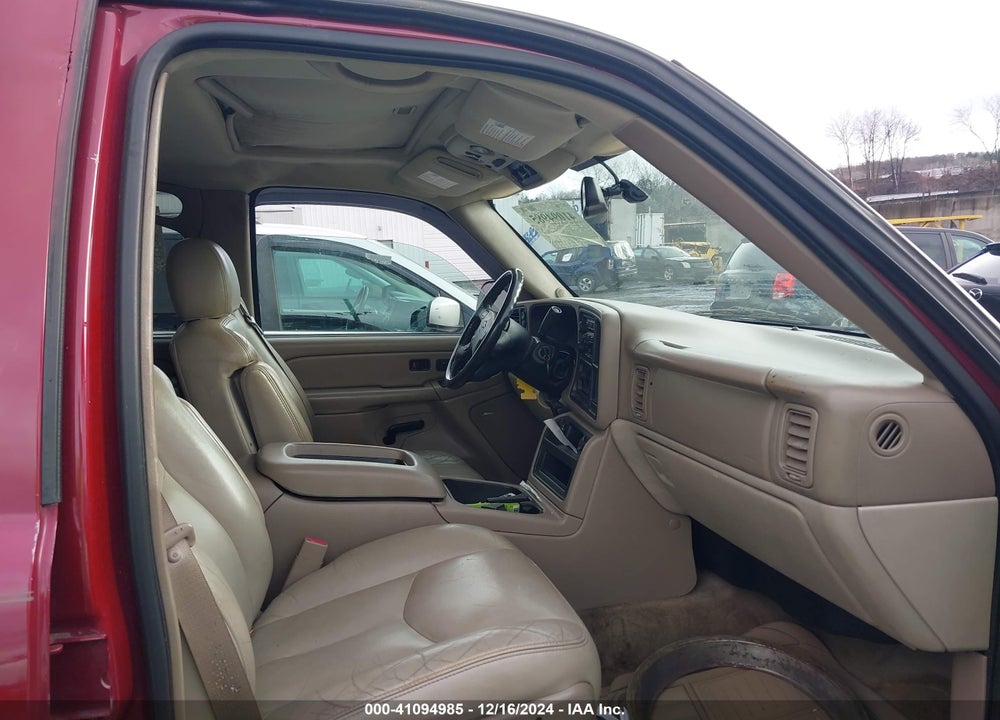 2004 CHEVROLET SUBURBAN 1500 Z71 VIN: 3GNFK16Z04G277949