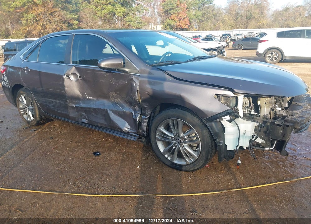 2017 TOYOTA CAMRY SE VIN: 4T1BF1FK4HU688400