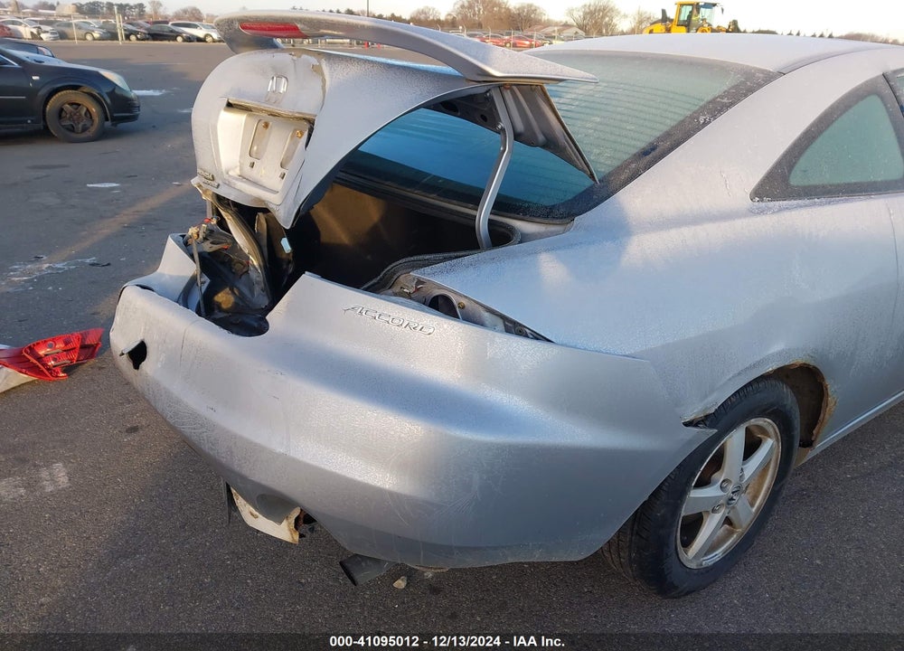 2005 HONDA ACCORD 2.4 EX VIN: 1HGCM72725A007183