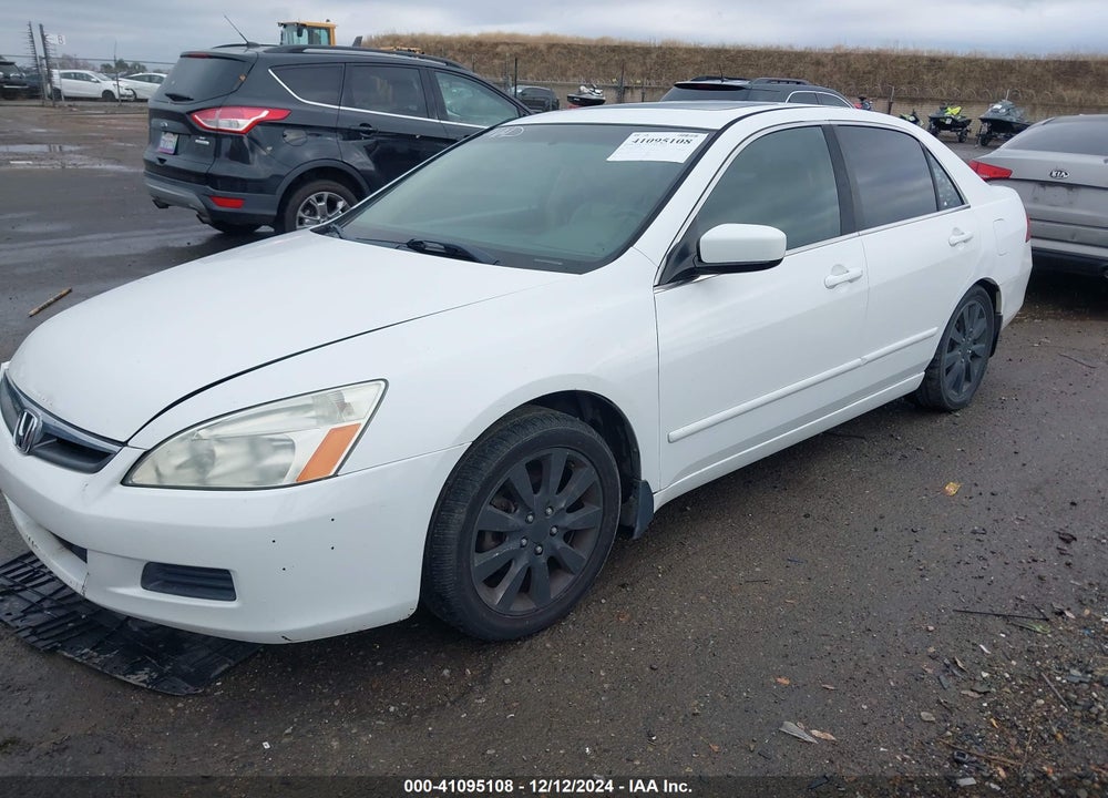 2007 HONDA ACCORD 3.0 EX VIN: 1HGCM66537A104995