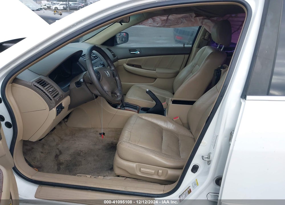 2007 HONDA ACCORD 3.0 EX VIN: 1HGCM66537A104995