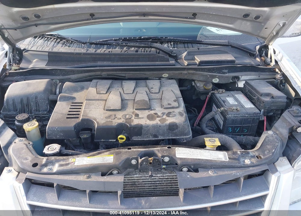 2009 CHRYSLER TOWN & COUNTRY LIMITED VIN: 2A8HR64X29R577756