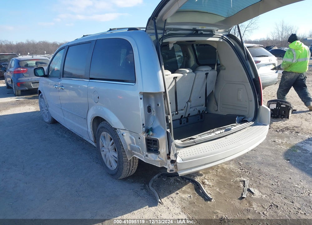 2009 CHRYSLER TOWN & COUNTRY LIMITED VIN: 2A8HR64X29R577756