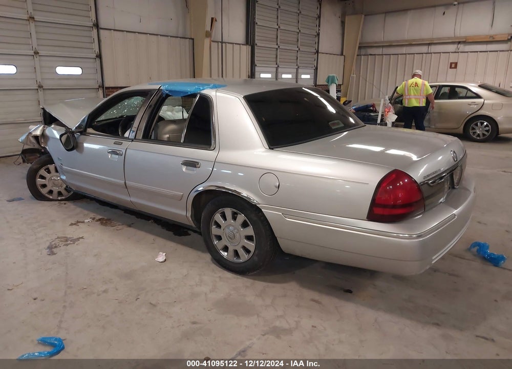 2007 MERCURY GRAND MARQUIS VIN: 2MEHM75W27X602955