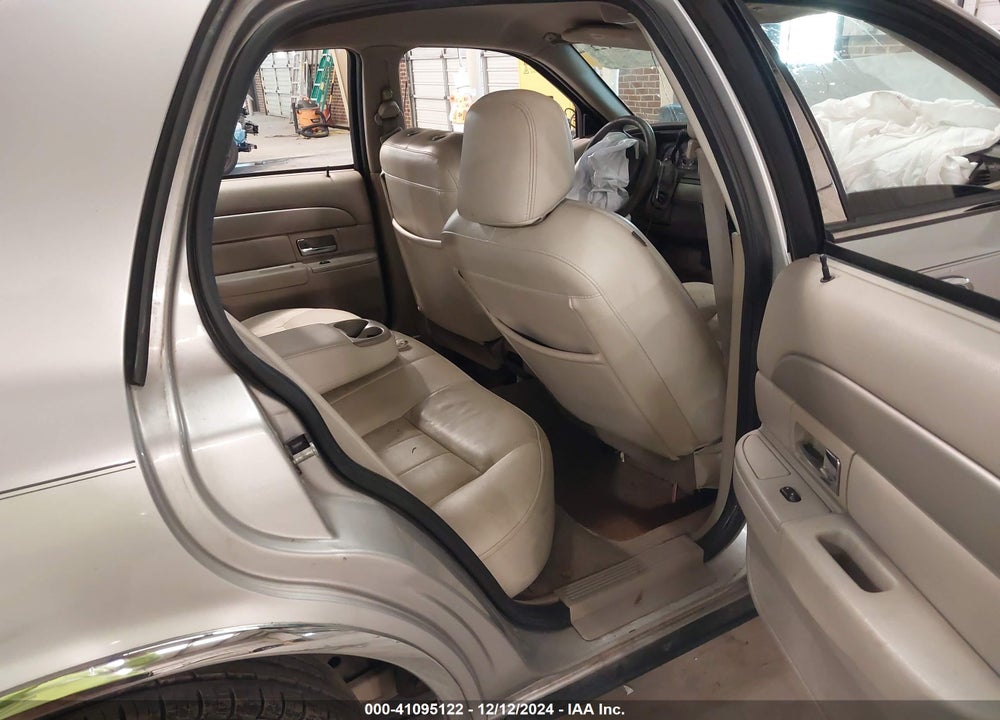 2007 MERCURY GRAND MARQUIS VIN: 2MEHM75W27X602955